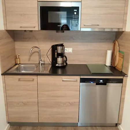 Διαμέρισμα Maurers Schlierseetraum 6, 455 Mit 42 Qm Neu Renoviert, Erdgeschoss Mit Eingezaeunter Terrasse In Ruhiger Lage Am Kirchbichlweg 8