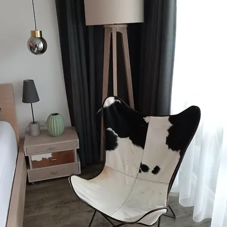 Διαμέρισμα Maurers Schlierseetraum 6, 455 Mit 42 Qm Neu Renoviert, Erdgeschoss Mit Eingezaeunter Terrasse In Ruhiger Lage Am Kirchbichlweg 8